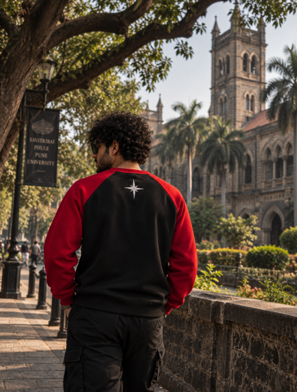 BLUTEEE_essentials Sweatshirt black X red