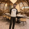 2949c019-2f3f-49a4-b9a5-7c3605ea4d10 BLUTEEE_essentials Sweatshirt off white X coffee